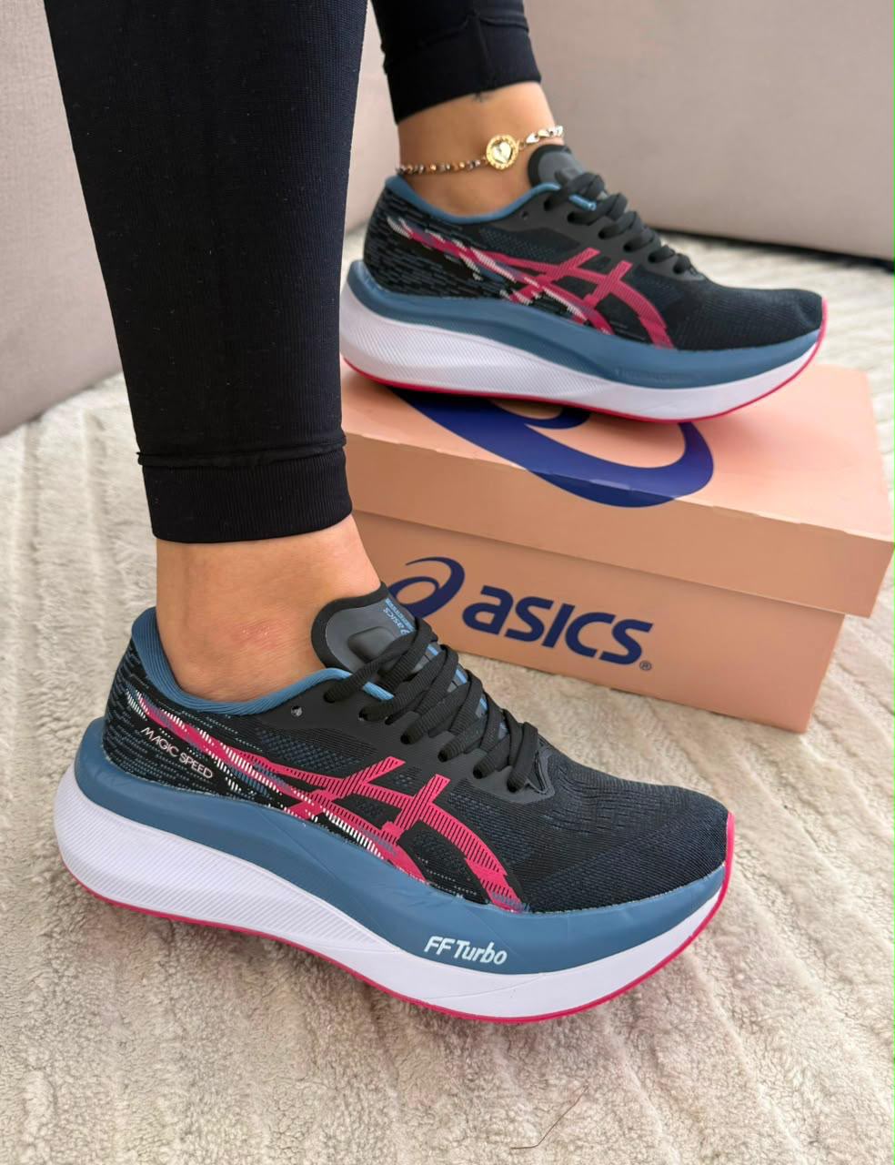z Asics Magic Speed