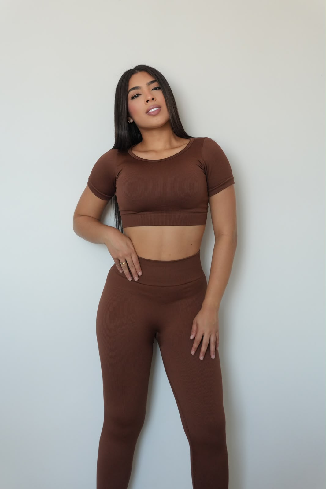 CONJUNTO LEGGINS BLUSA MANGA CORTA