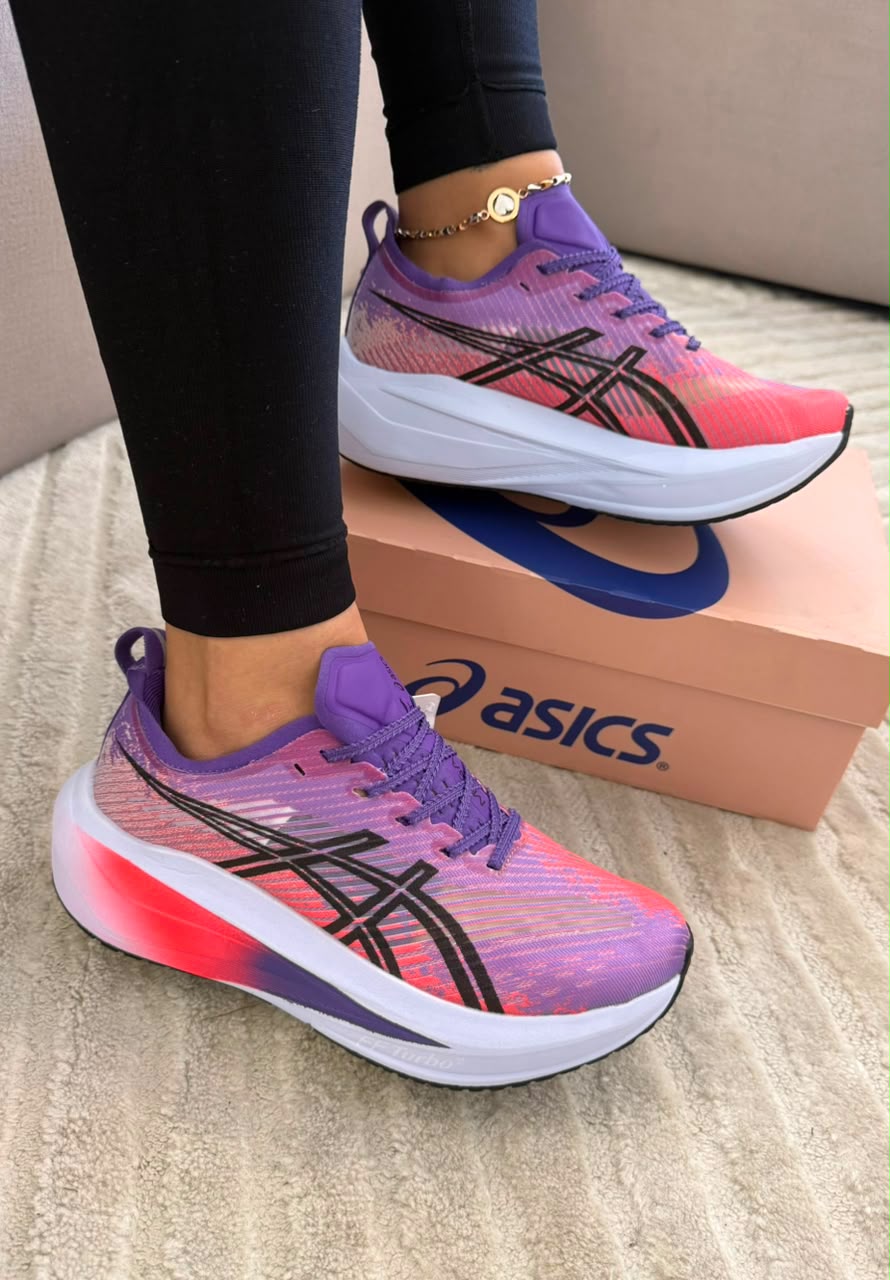 Z Asics Mengablas